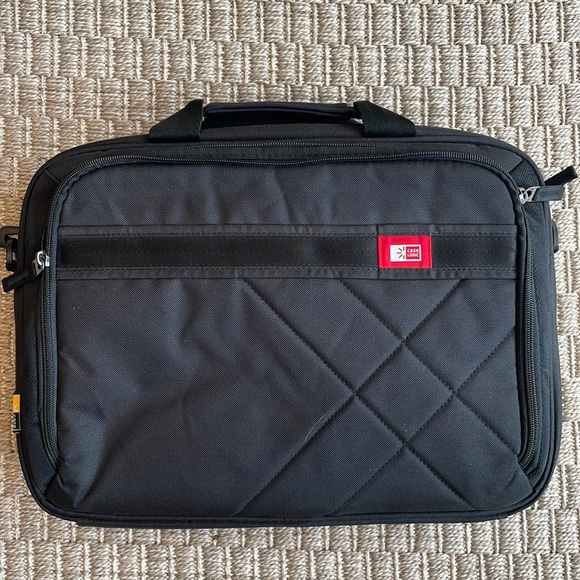 New! Case Logic laptop case 15 inch - Picture 6 of 15